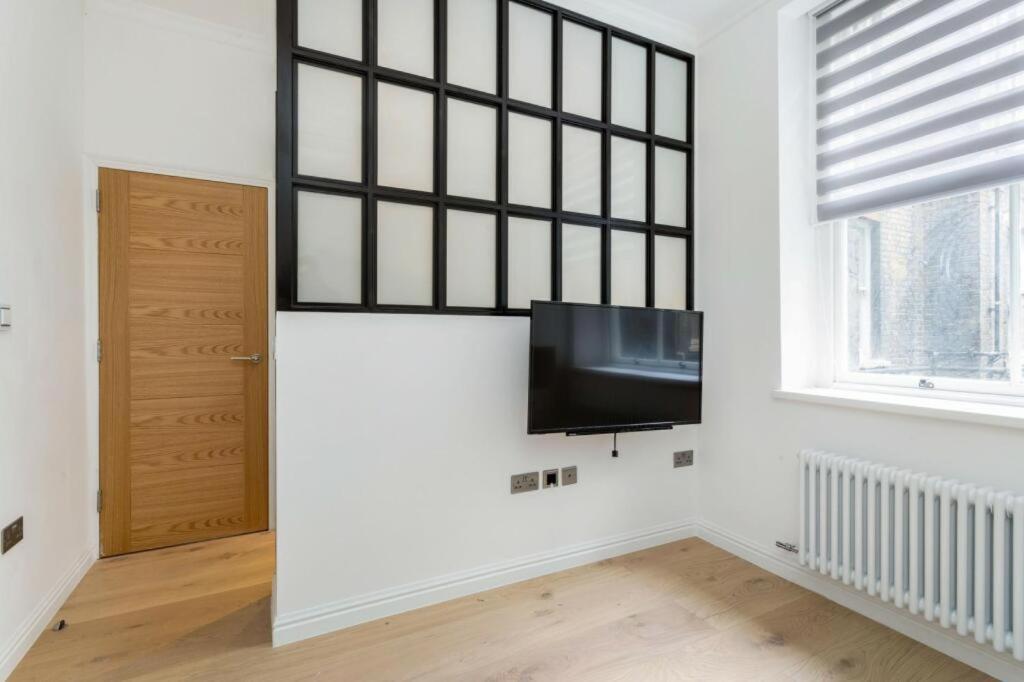Apartamento Modern Chelsea Flat, 3Bd 2Bath, With Parking Londres Exterior foto